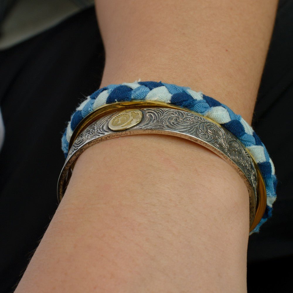 Handmade Blue-Dyed Bracelet With Bracelet - Handmade