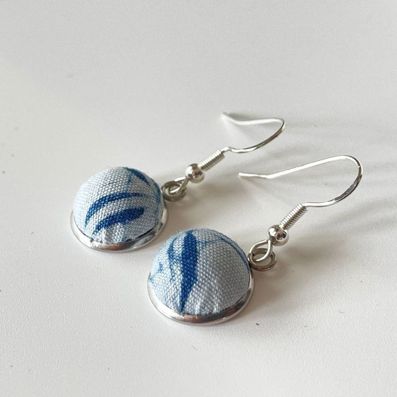 Handmade Miao Batik Earrings With Earrings - Handmade