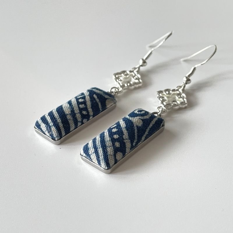 Handmade Miao Batik Earrings With Earrings - Handmade