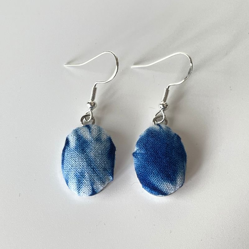 Handmade Miao Batik Earrings With Earrings - Handmade